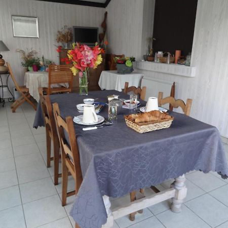 Les Voiries Chambres D'Hotes Fleury  Exterior foto